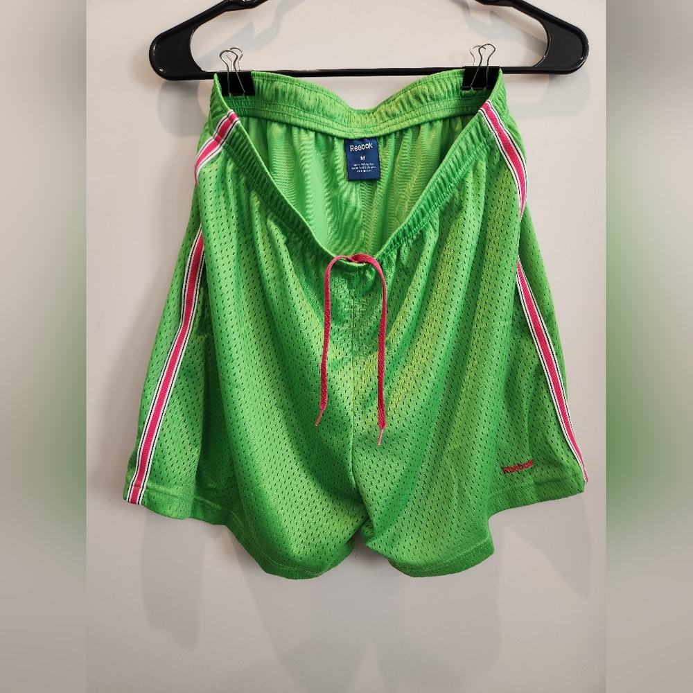 REEBOK mens medium lime pink stripe gym shorts RN#104141 100% poly trunks 16"